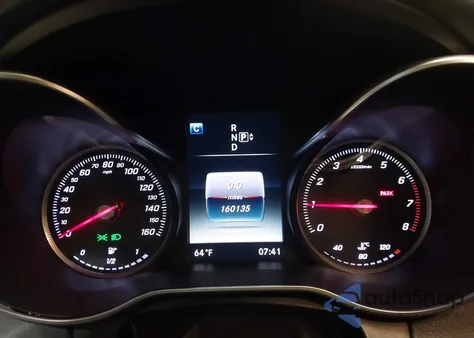 2015 Mercedes-Benz C 300 Sport из США, поврежденный, VIN 55SWF4JB3FU090673